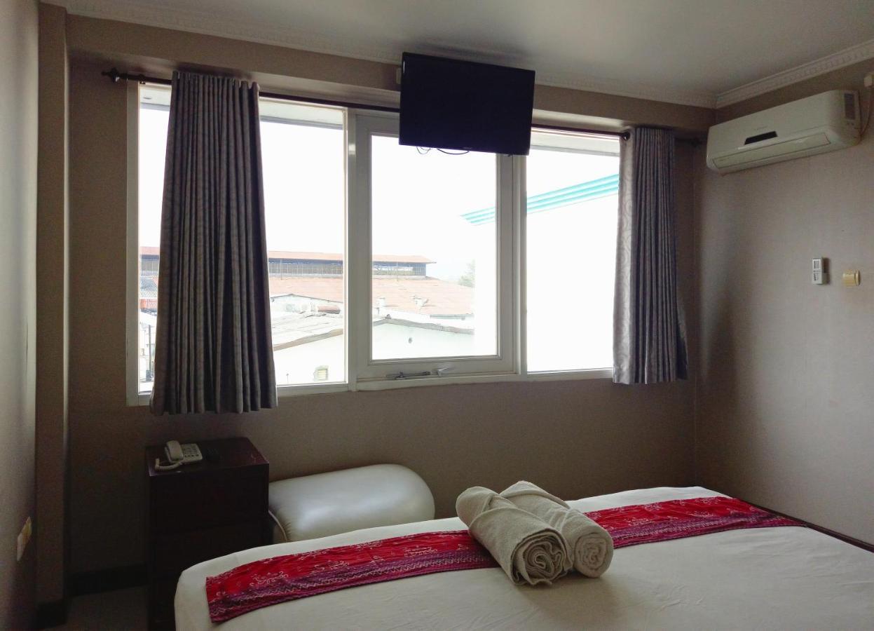 Kristalia 2* Bandung