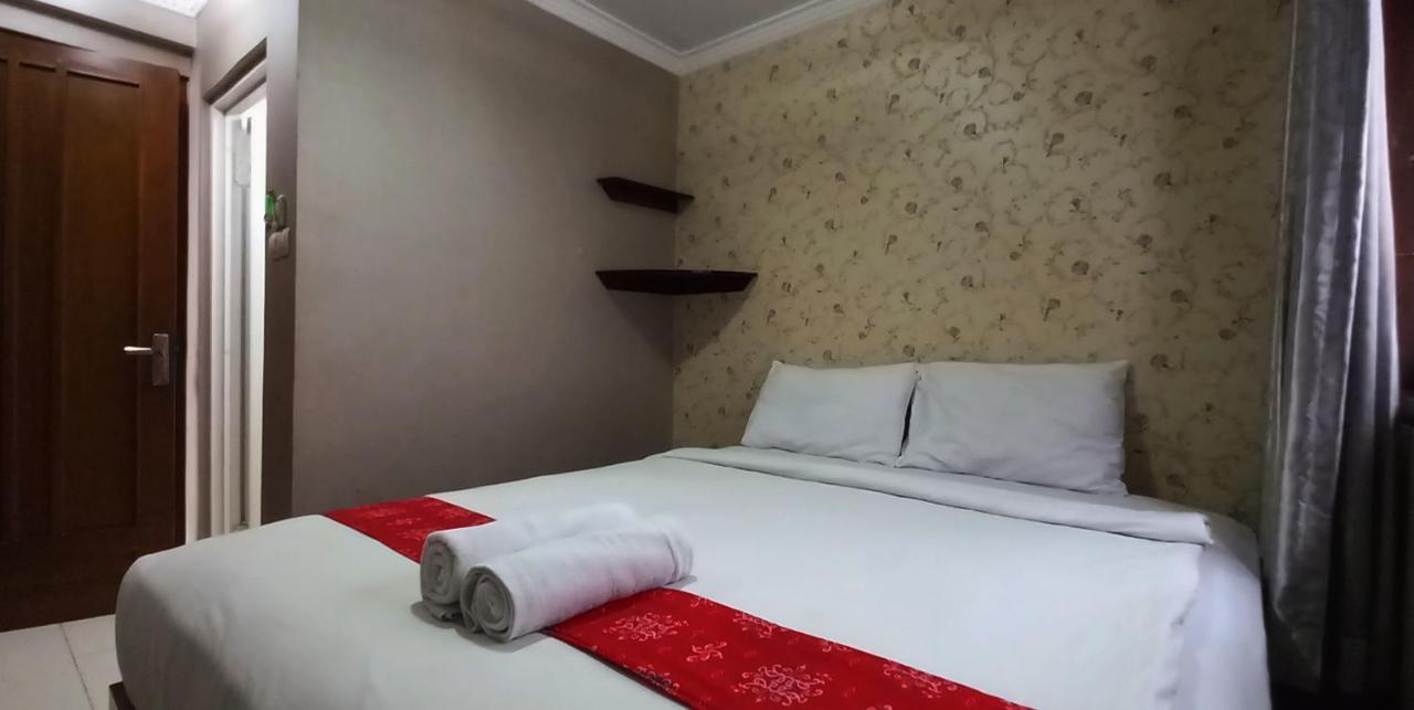 Kristalia Hotel